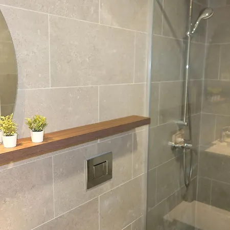 Beograd Na Vodi Lux Bw-octopus * Sajmiste